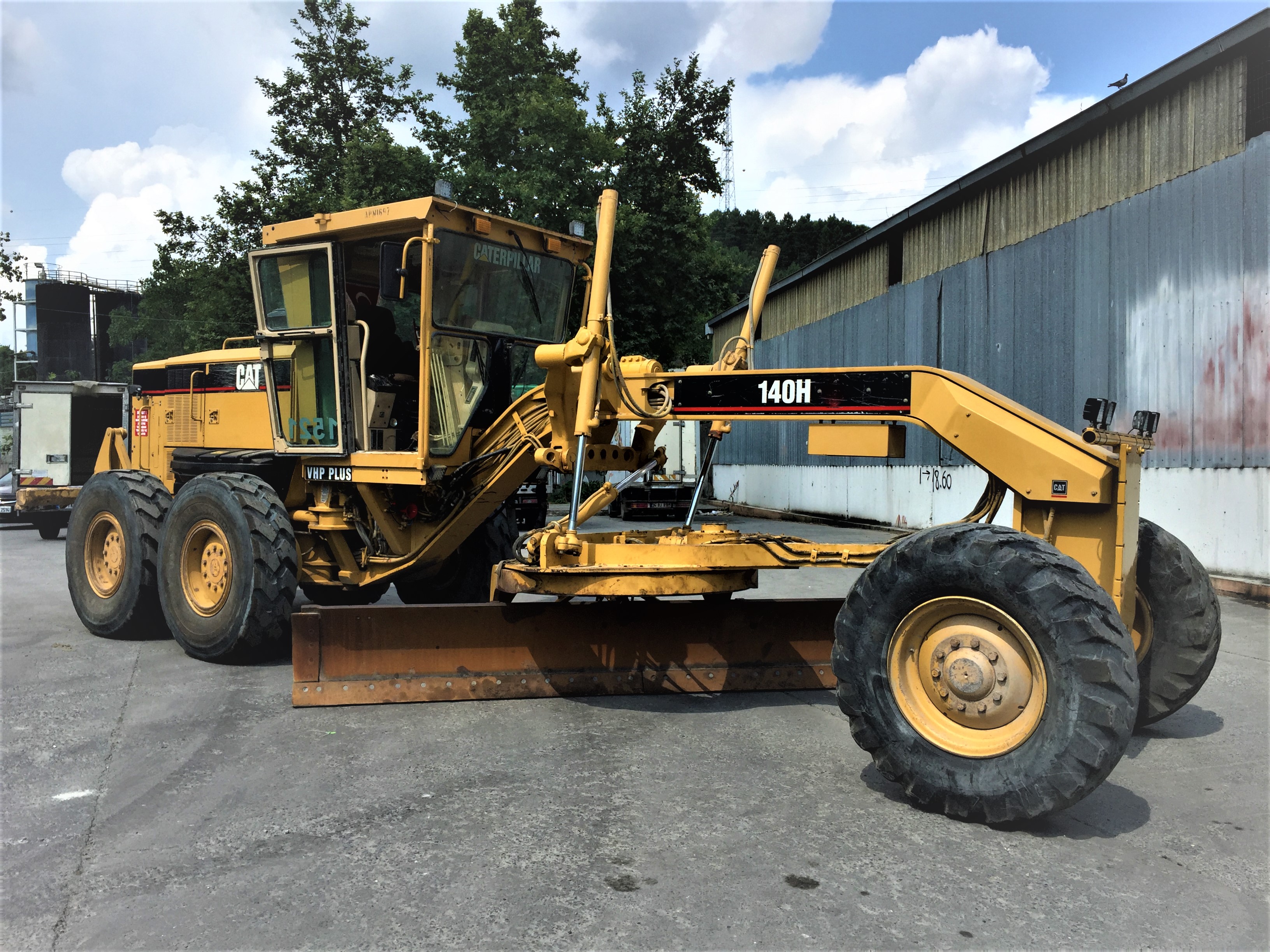 CAT 140 H 